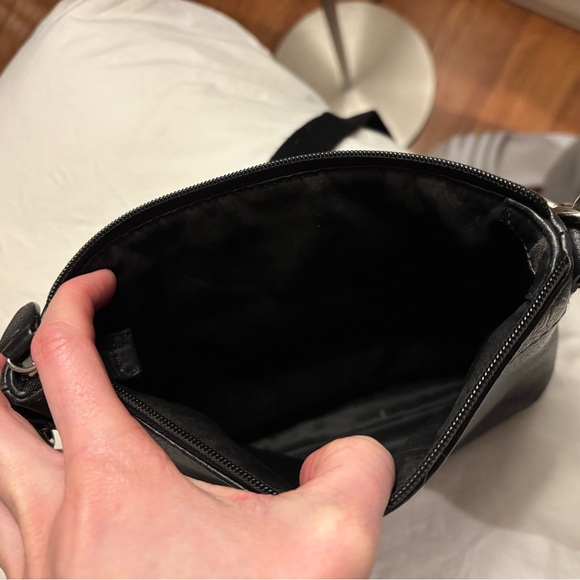 Coach black crossbody bag - Picture 4 of 4